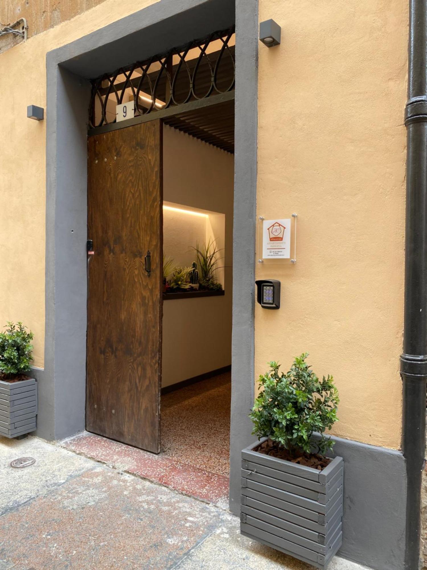 Appartamenti - Moderna - 500M Dal Duomo Модена Экстерьер фото